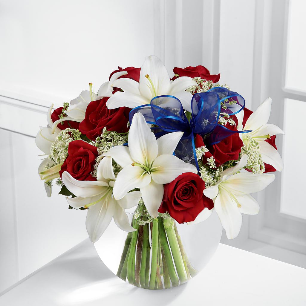 Independence Bouquet – J Flowers, Tipp City OH