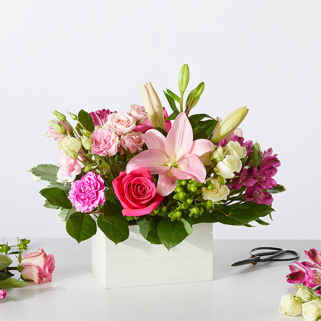 Sweetberry Box – A Florist Original – J Flowers, Tipp City OH
