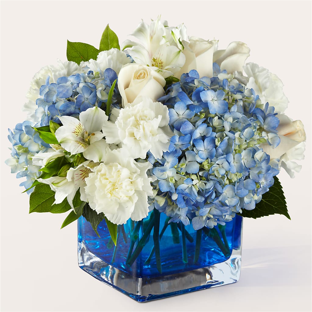 Soothing Waters Bouquet – J Flowers, Tipp City OH