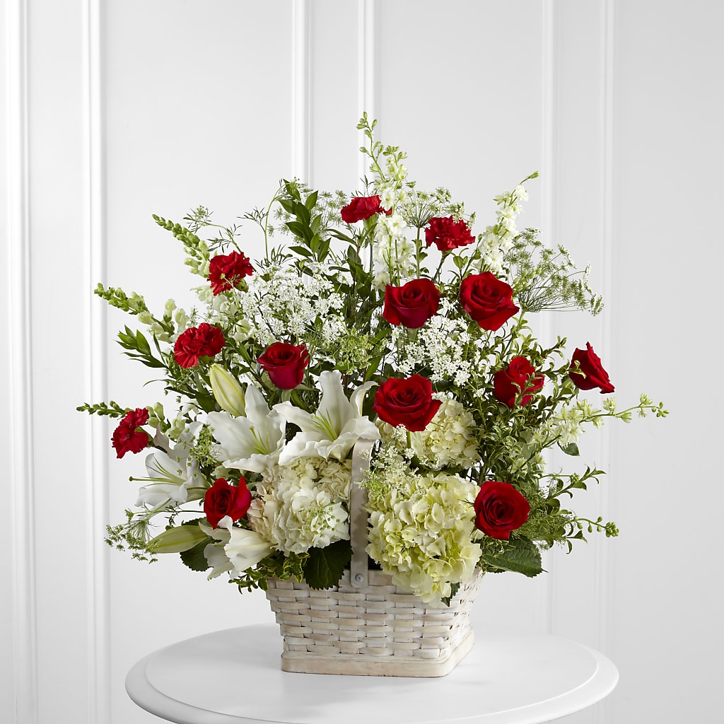 In Loving Memory Arrangement – J Flowers, Tipp City OH
