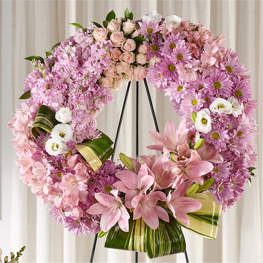 Gift of Warmth Wreath – J Flowers, Tipp City OH