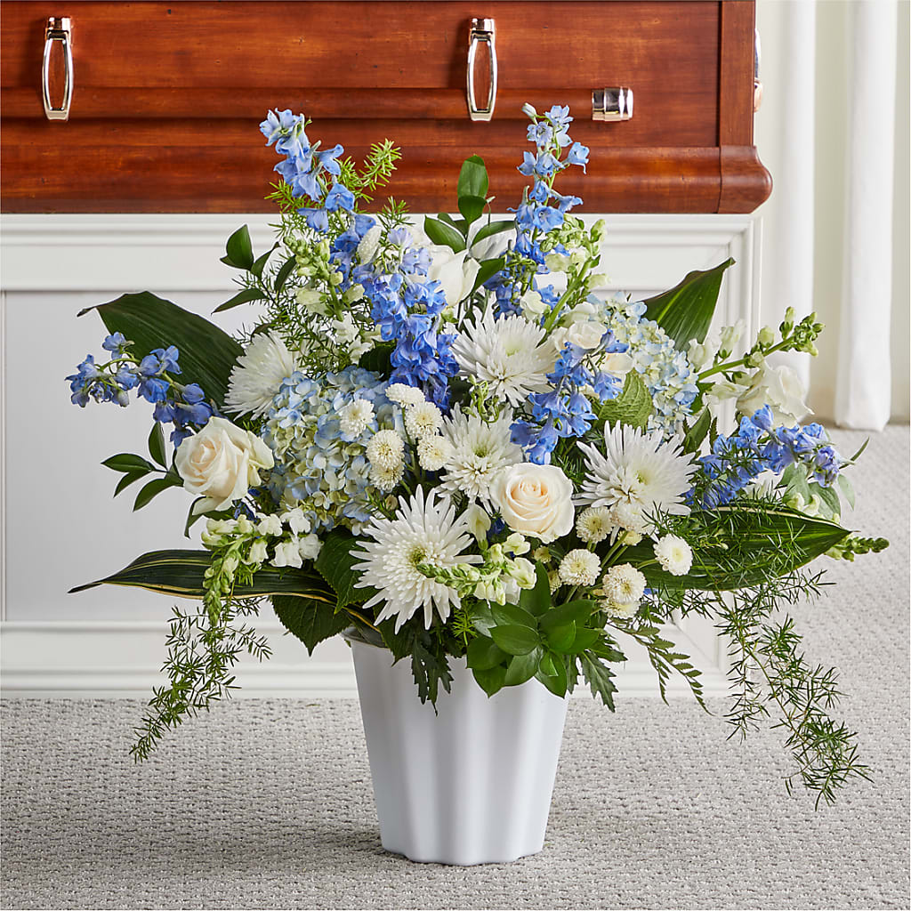 Everlasting Memories Floor Basket – J Flowers, Tipp City OH