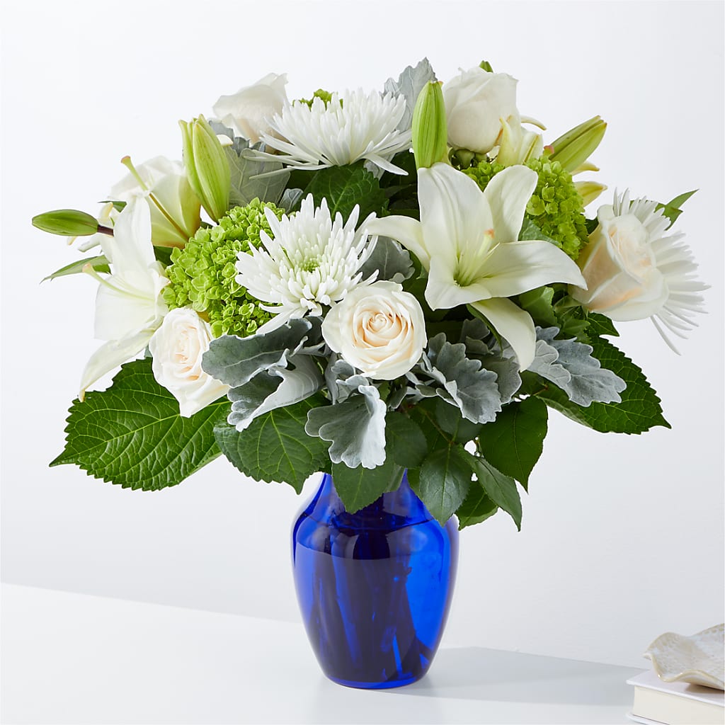 Snowy Dreams Bouquet – J Flowers, Tipp City OH
