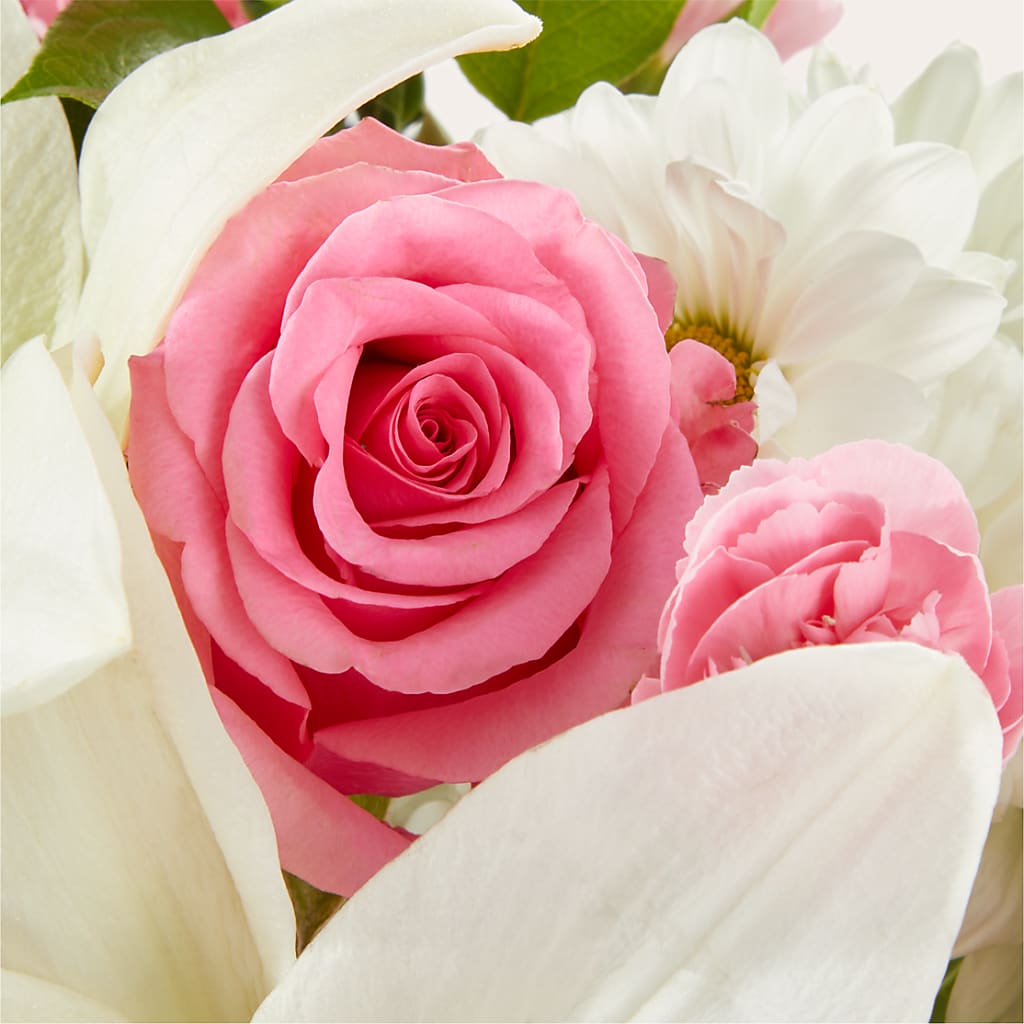 Whispers of Comfort Bouquet –  J Flowers, Tipp City OH
