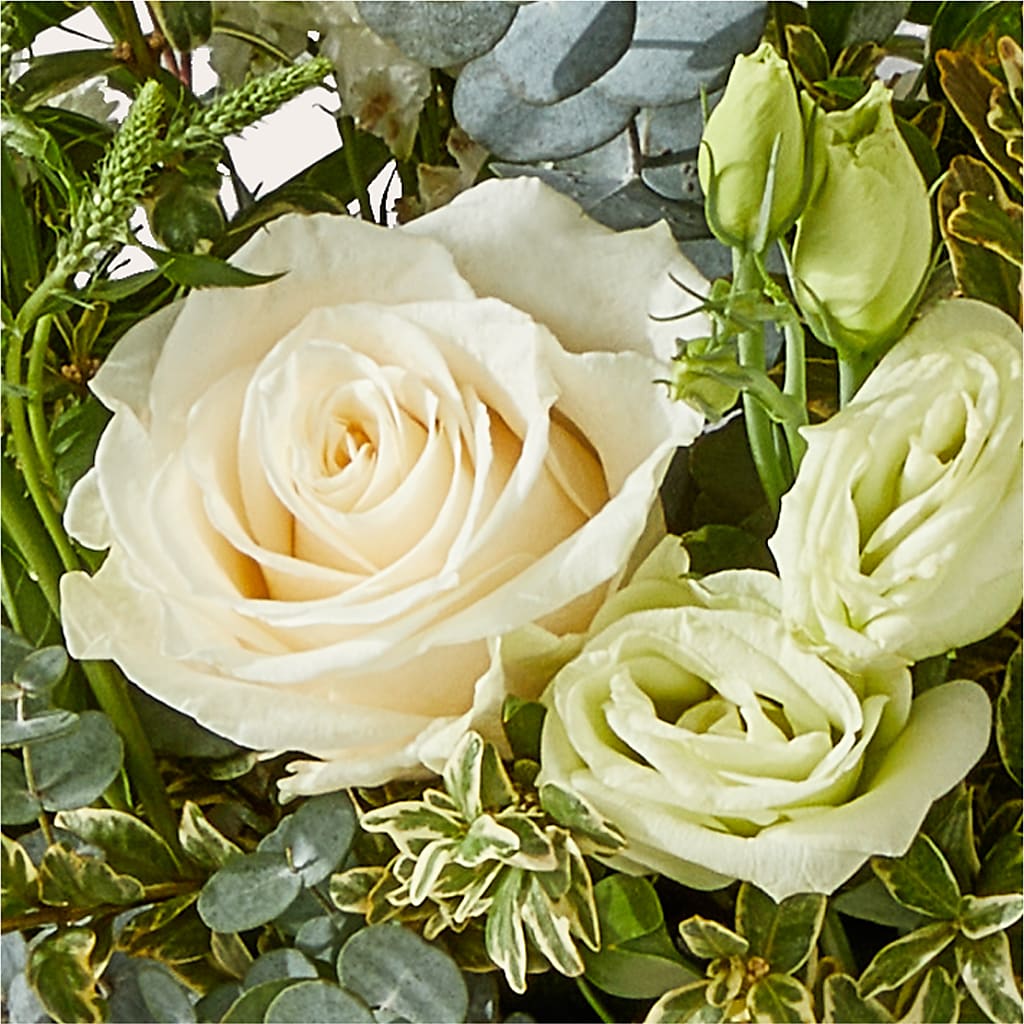 Cashmere Bouquet –  J Flowers, Tipp City OH