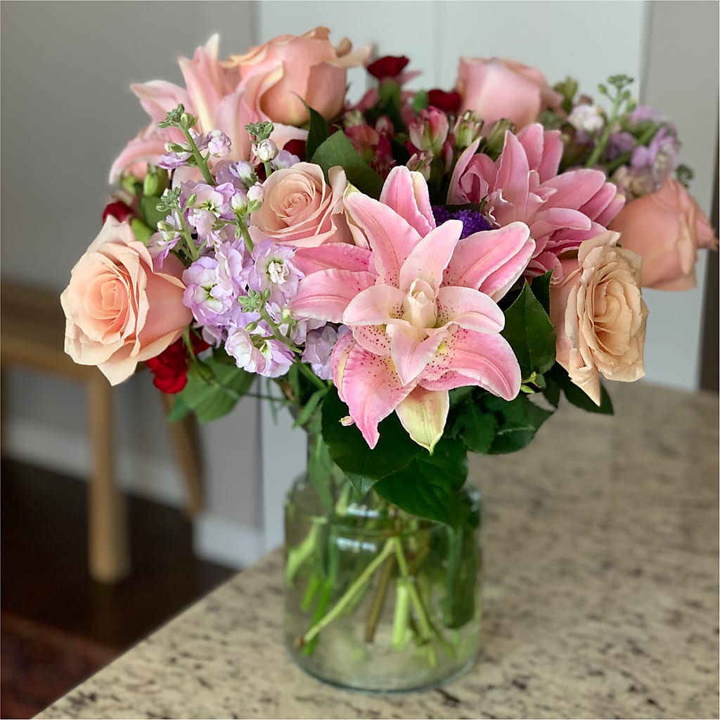 Romantique Bouquet –  J Flowers, Tipp City OH