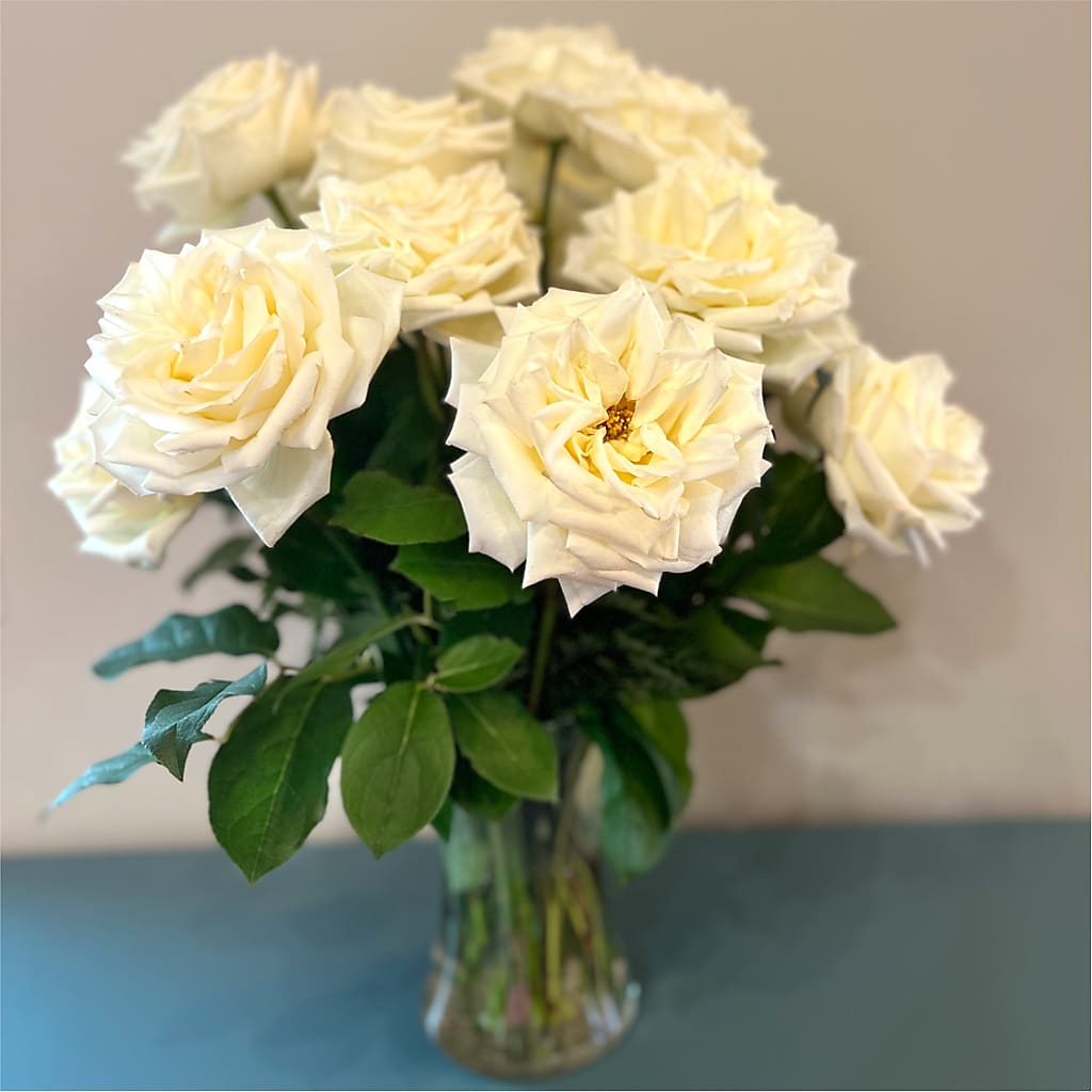 Long Stem Yellow Rose Bouquet –  J Flowers, Tipp City OH
