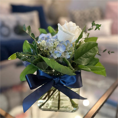 Sky Blue Delight Bouquet –  J Flowers, Tipp City OH