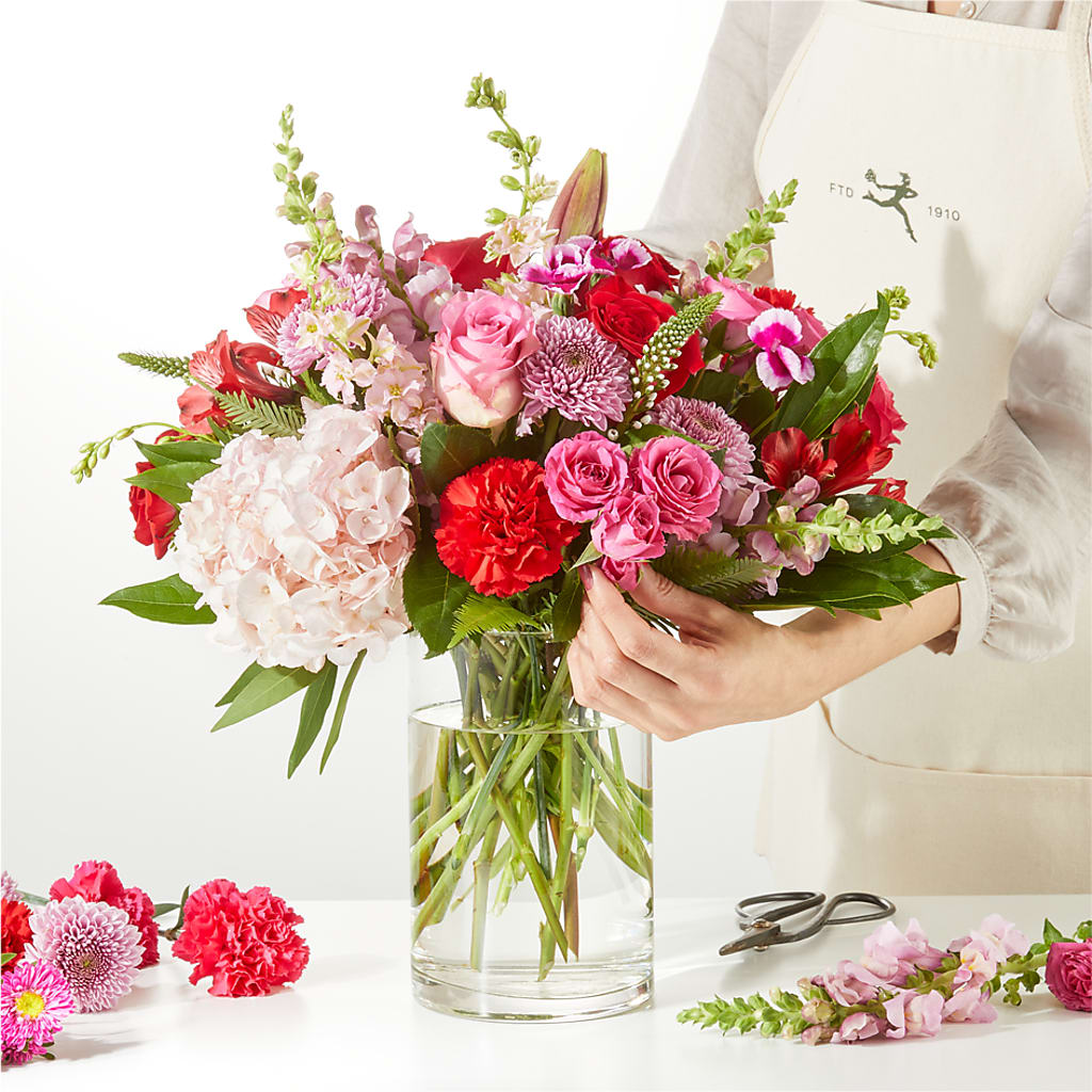 Swooning Over You - A Luxury Florist Original –  J Flowers, Tipp City OH