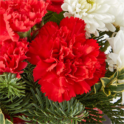 Christmas Market Bouquet –  J Flowers, Tipp City OH
