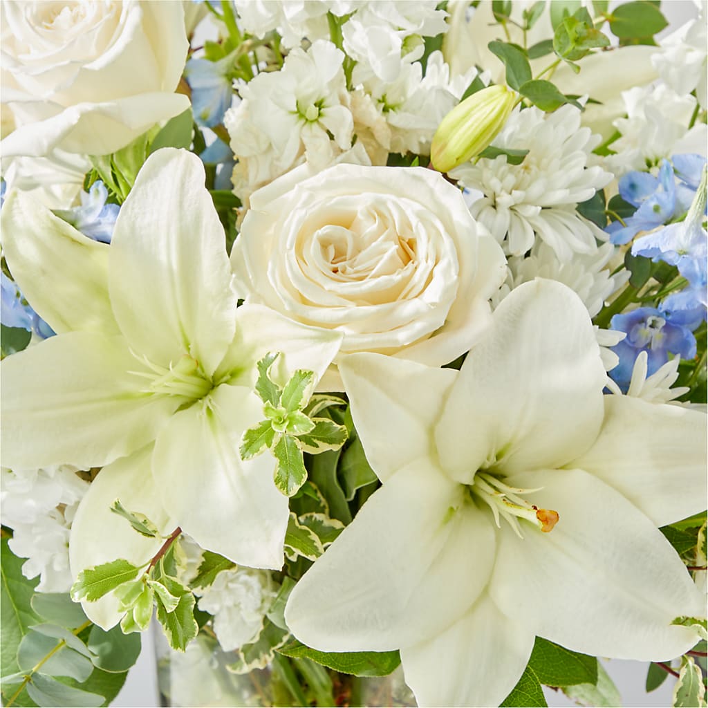 Peace of Mind Bouquet –  J Flowers, Tipp City OH